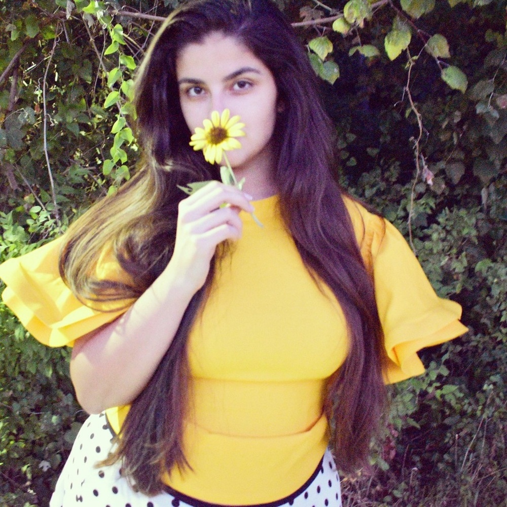Yellow ruffle sleeve top